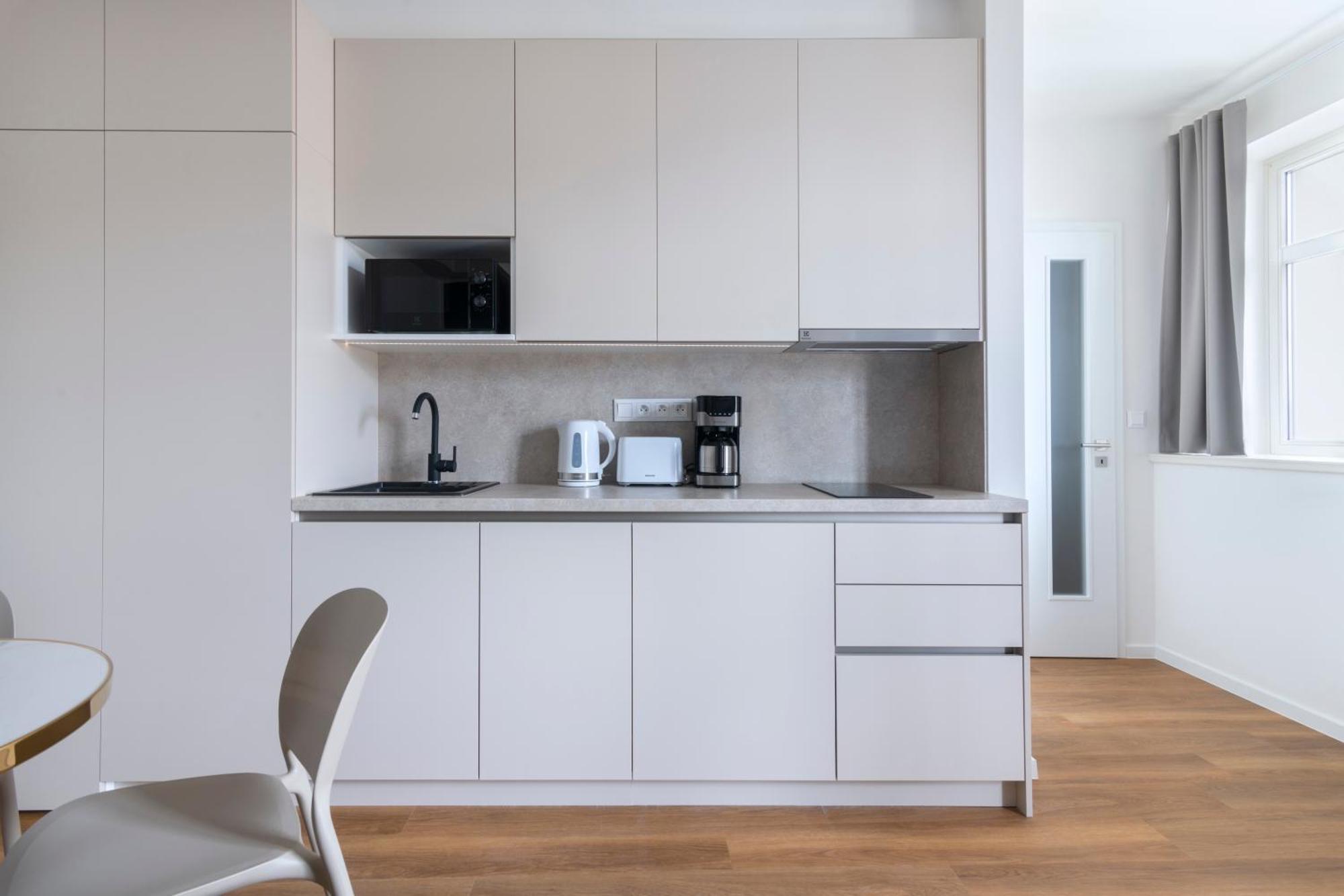 Encore Boutique Residence By Dwellfort Praga Zewnętrze zdjęcie