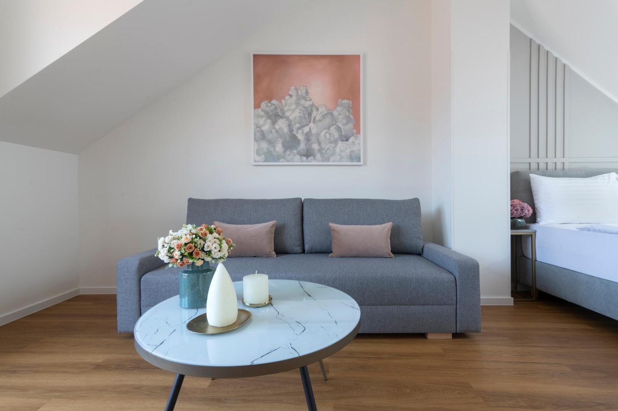 Encore Boutique Residence By Dwellfort Praga Zewnętrze zdjęcie