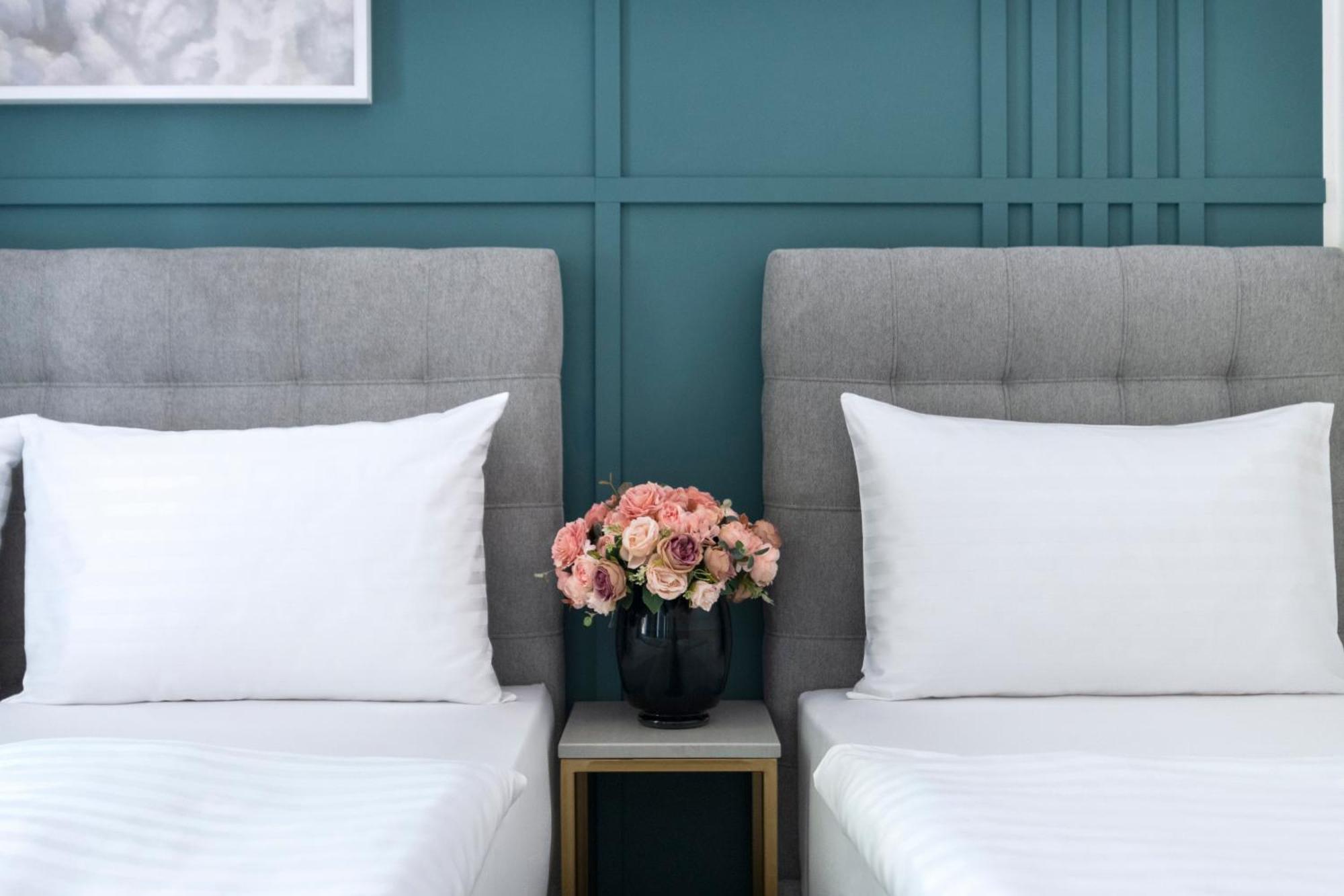Encore Boutique Residence By Dwellfort Praga Zewnętrze zdjęcie
