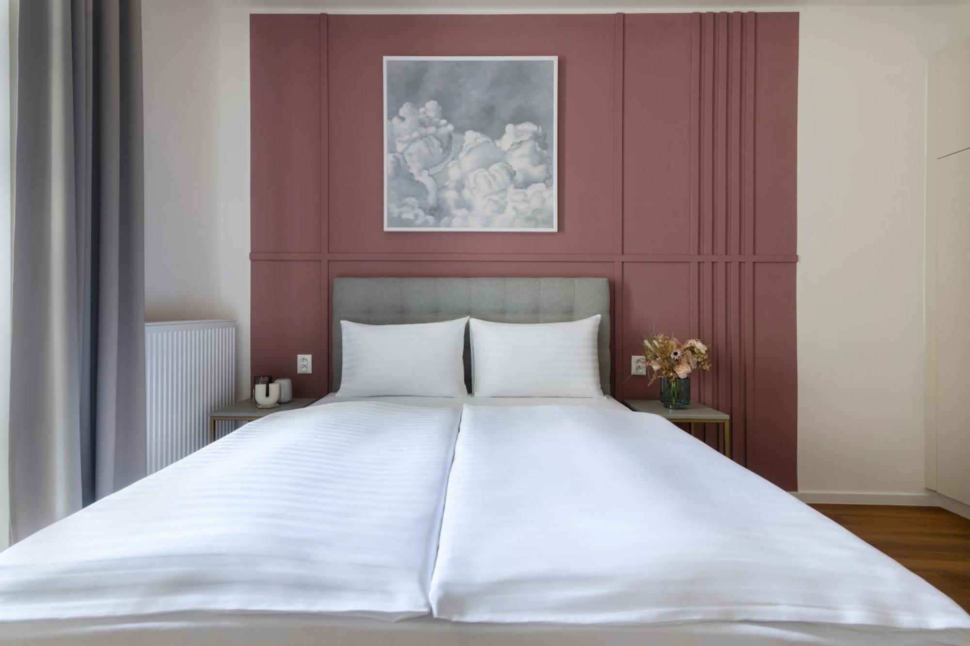 Encore Boutique Residence By Dwellfort Praga Zewnętrze zdjęcie